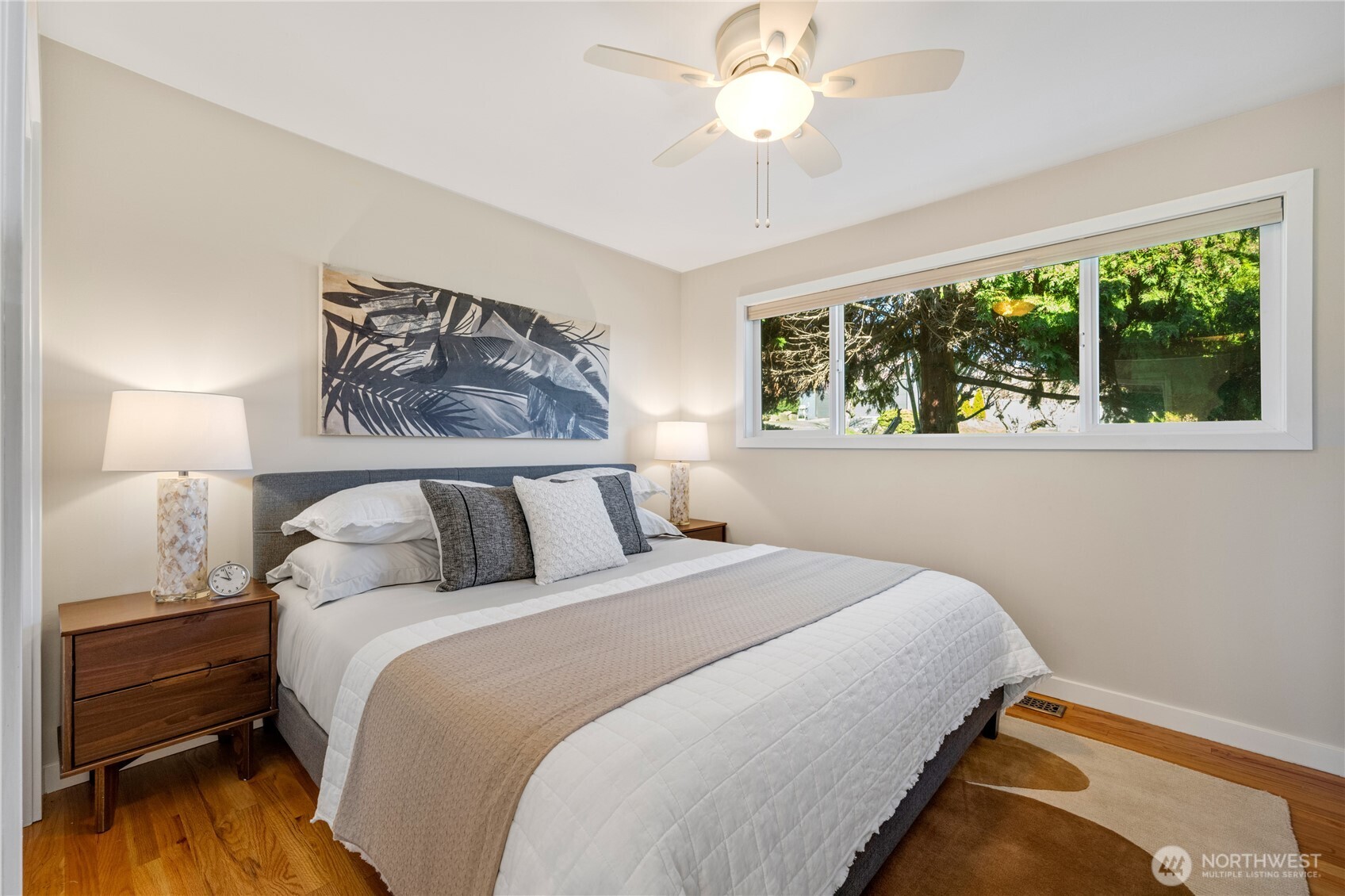 2415 W McGraw Street , Seattle, WA 98199