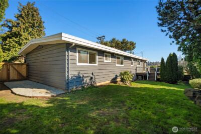 2415 W McGraw Street , Seattle, WA 98199 - Photo 20