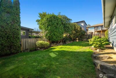 2415 W McGraw Street , Seattle, WA 98199 - Photo 21