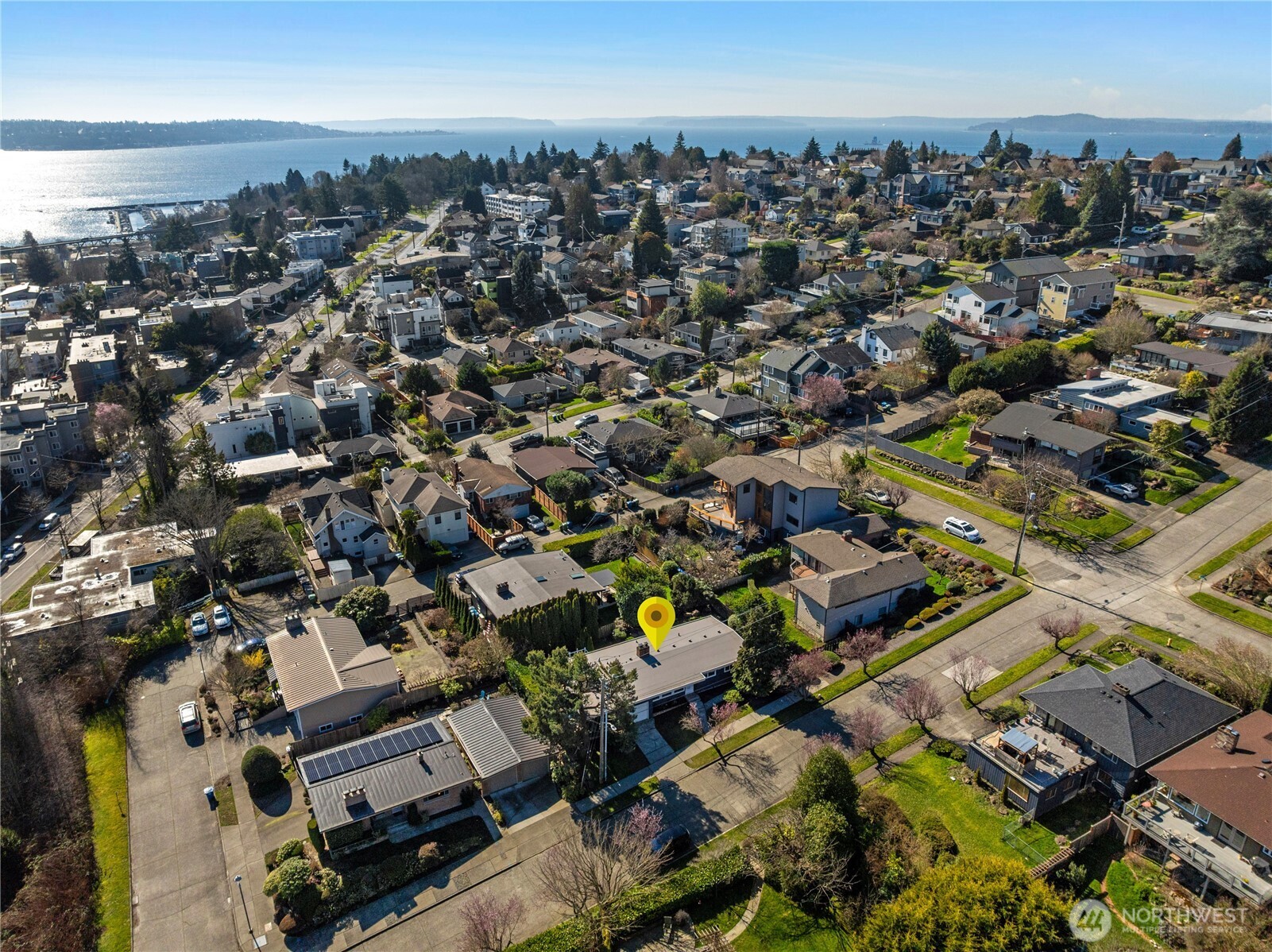 2415 W McGraw Street , Seattle, WA 98199