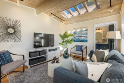 2415 W McGraw Street , Seattle, WA 98199 - Photo 10