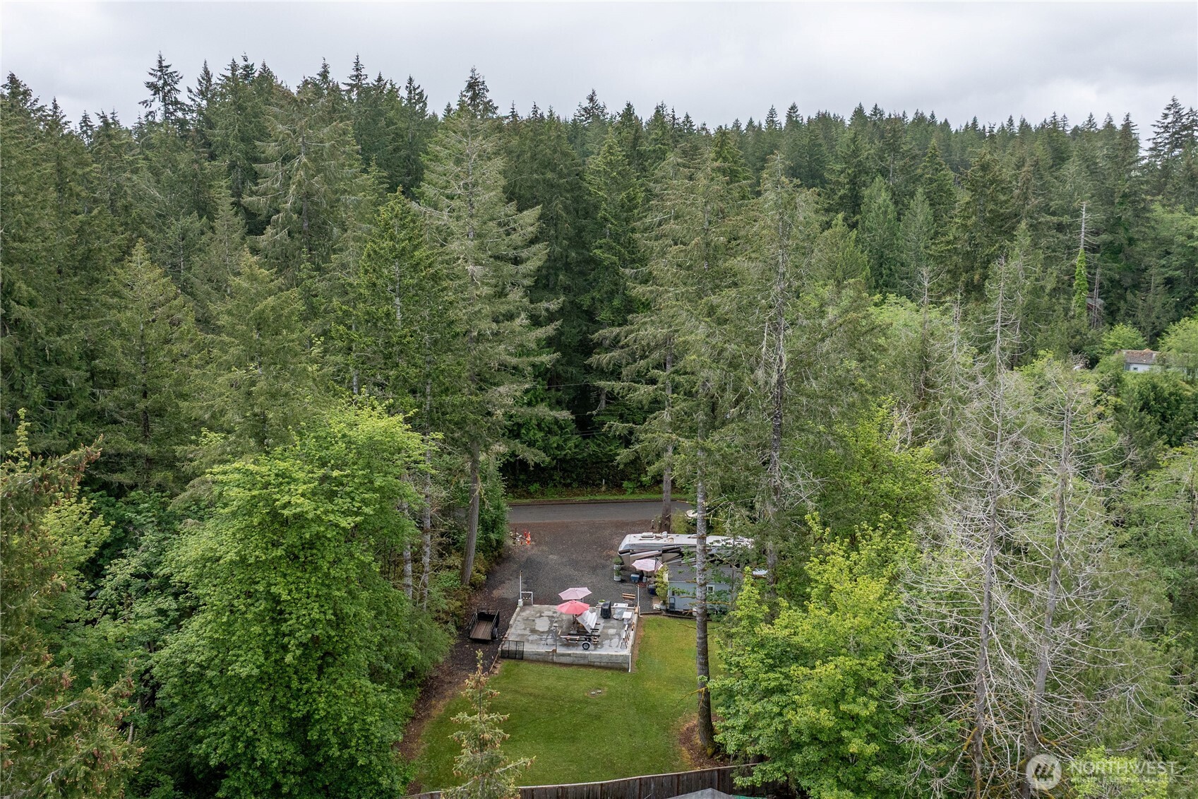 151 E Hillside Drive , Belfair, WA 98528