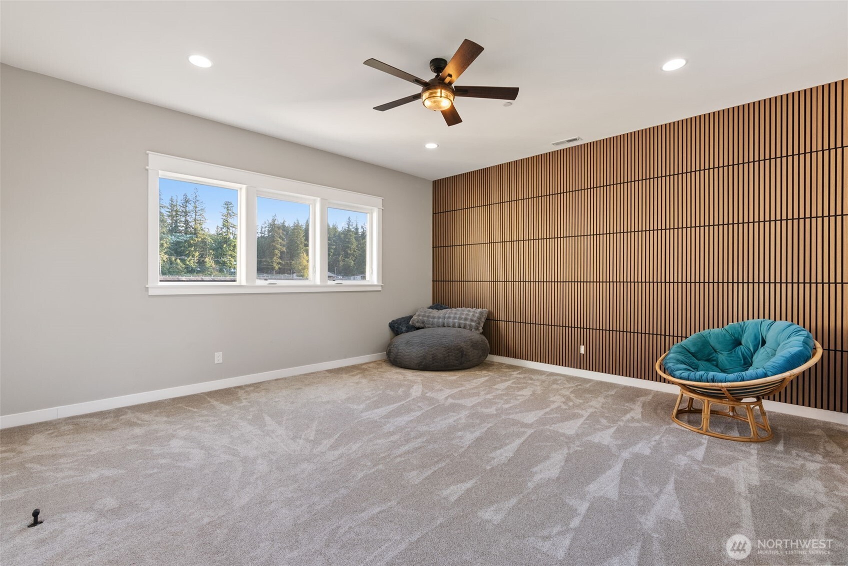 4555 NE 242nd Avenue , Vancouver, WA 98682