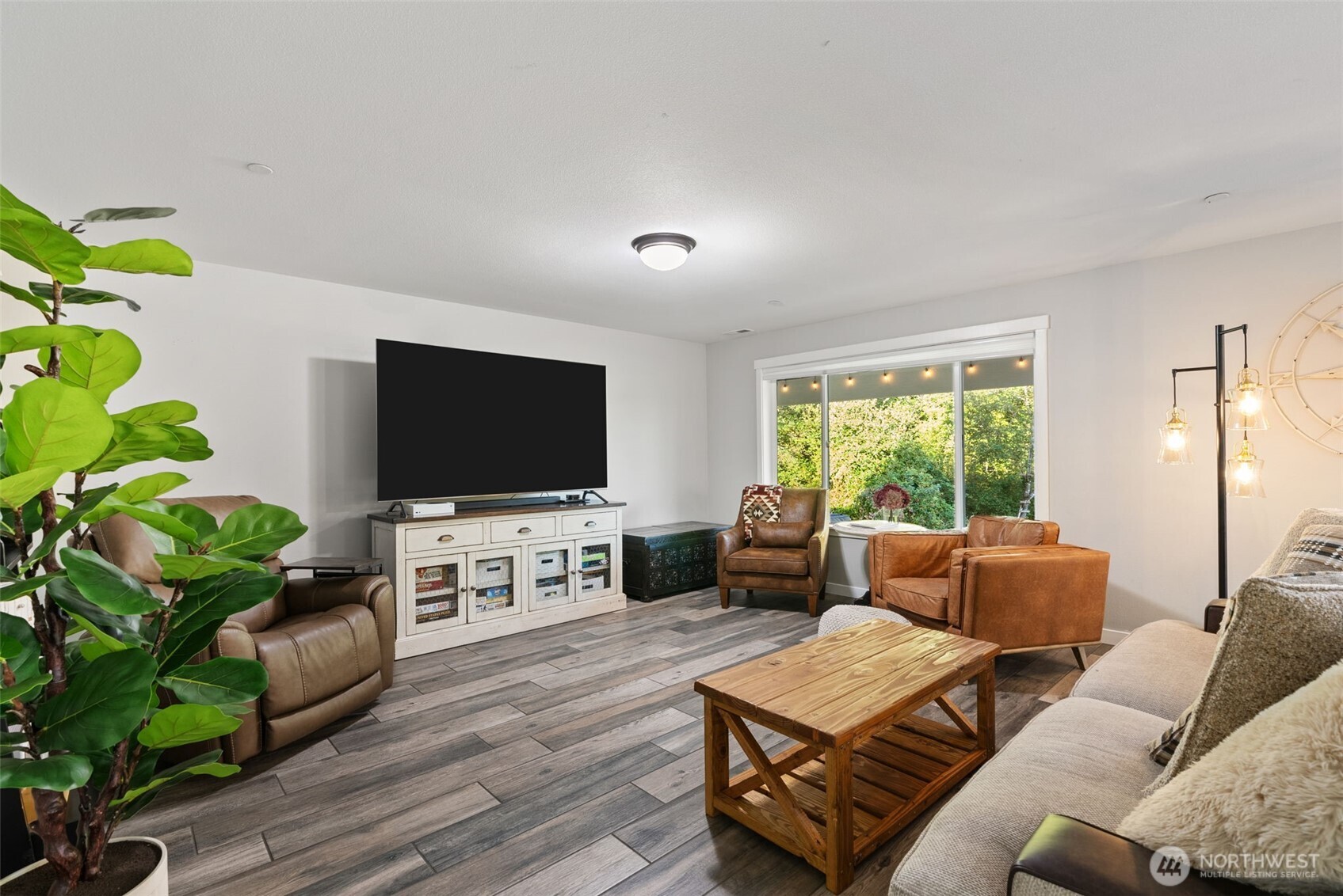 4555 NE 242nd Avenue , Vancouver, WA 98682