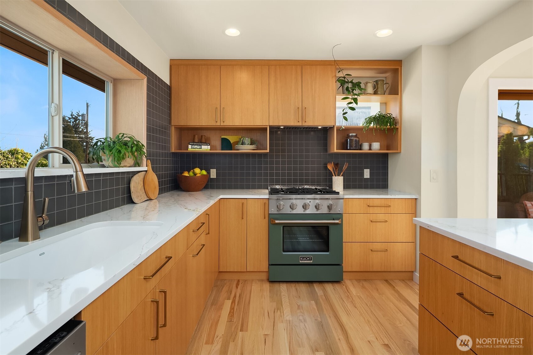 4907 Delaware Street , Everett, WA 98203