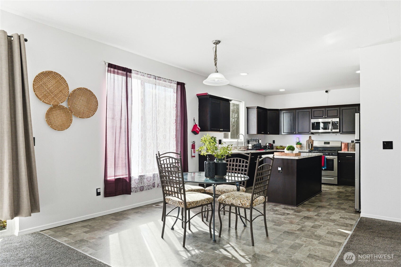 10430 13th Avenue Ct E, Tacoma, WA 98445