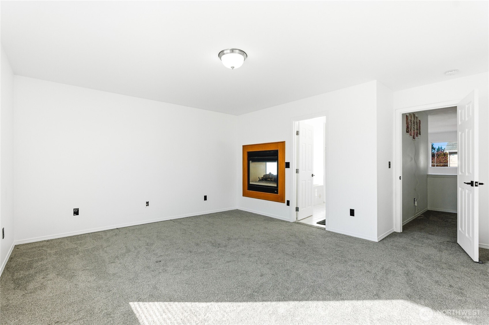 10430 13th Avenue Ct E, Tacoma, WA 98445