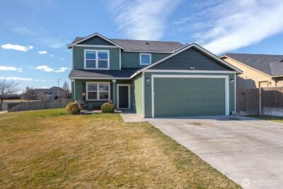800 S Hamilton Road , Moses Lake, WA 98837