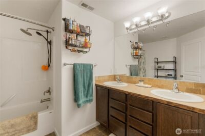 800 S Hamilton Road , Moses Lake, WA 98837 - Photo 19