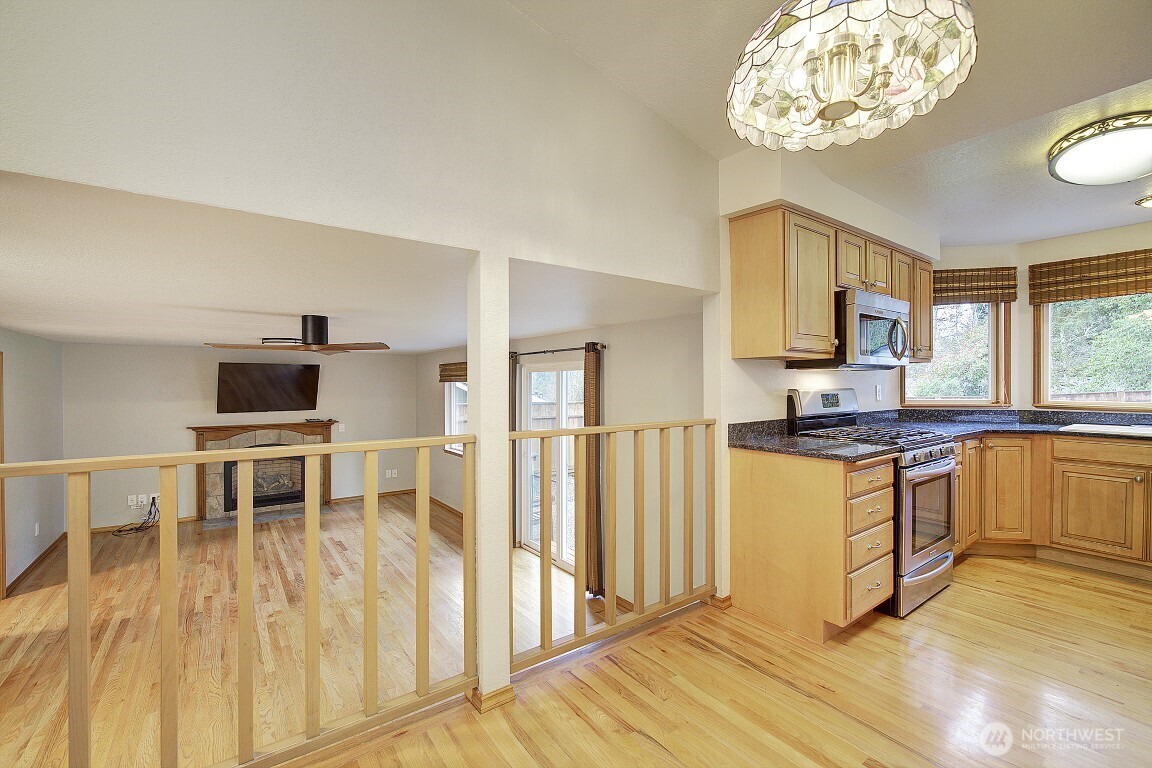 21826 14th Place W, Lynnwood, WA 98036