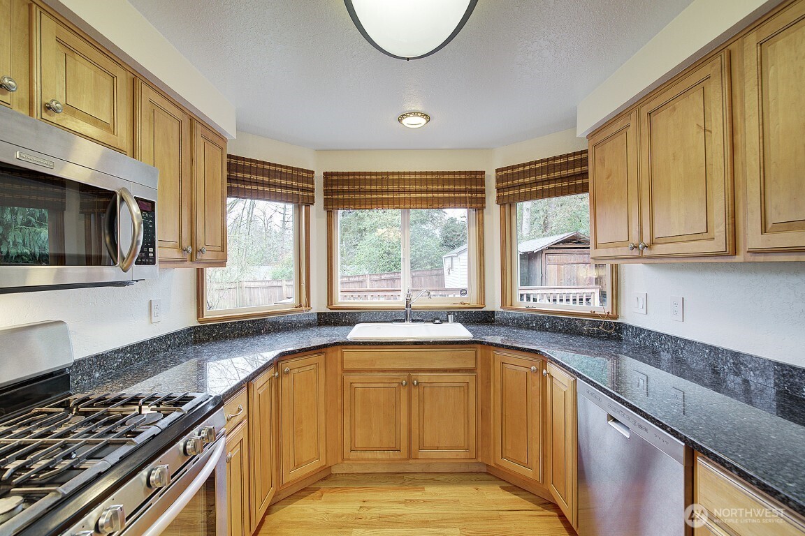 21826 14th Place W, Lynnwood, WA 98036