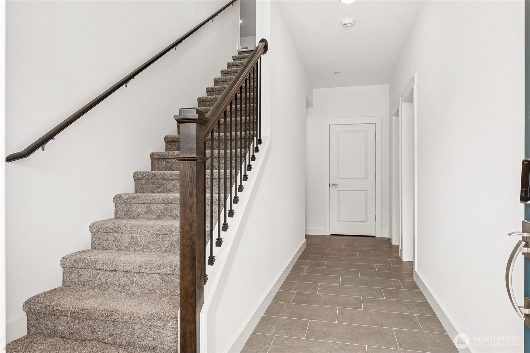 15710 210th Avenue E #311, Bonney Lake, WA 98391