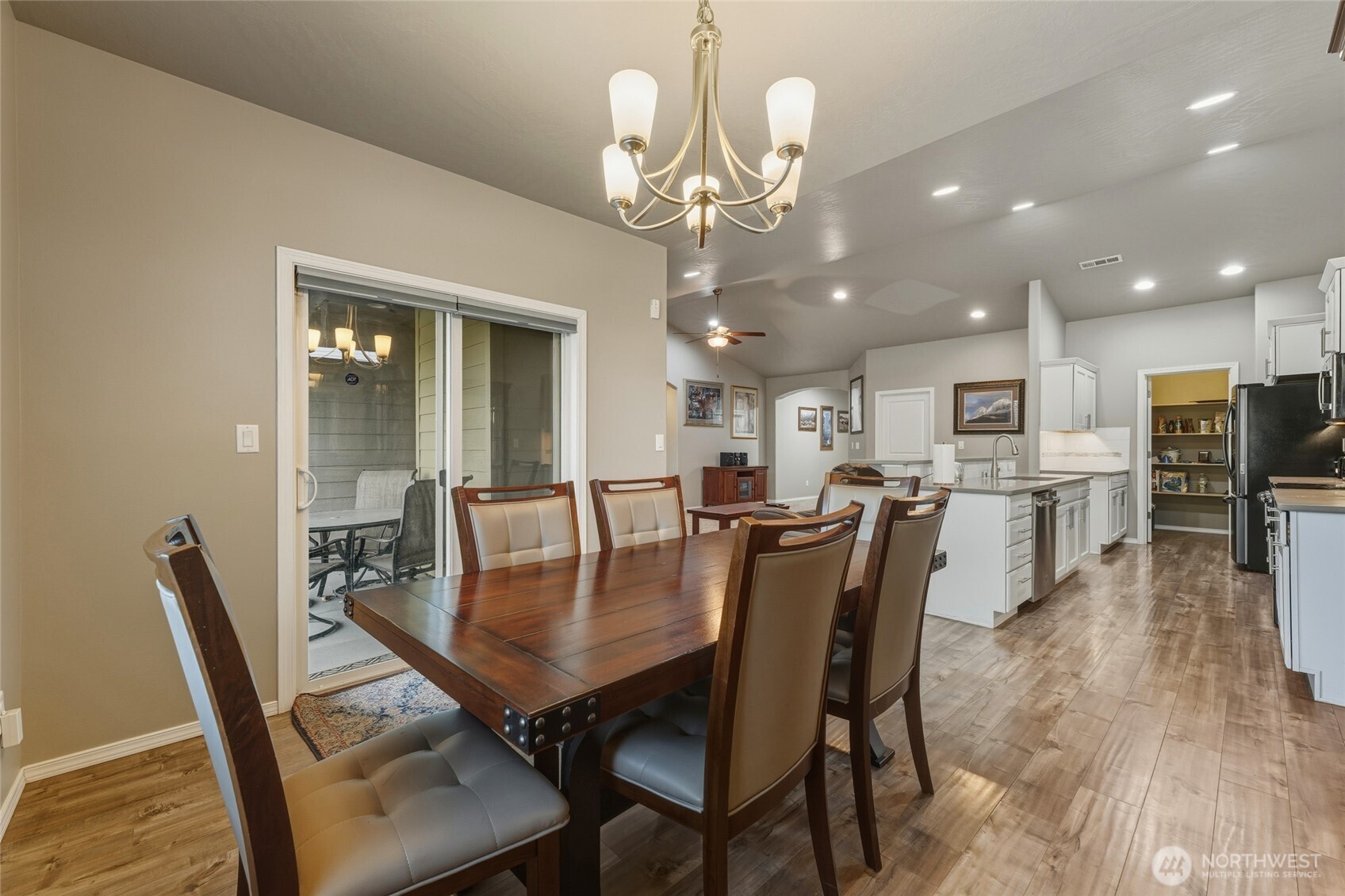 1397 Caprio Loop , Walla Walla, WA 99362