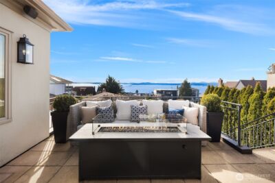 2519 Crestmont Place W, Seattle, WA 98199 - Photo 13