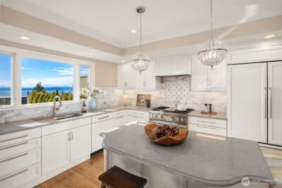 2519 Crestmont Place W, Seattle, WA 98199 - Photo 15