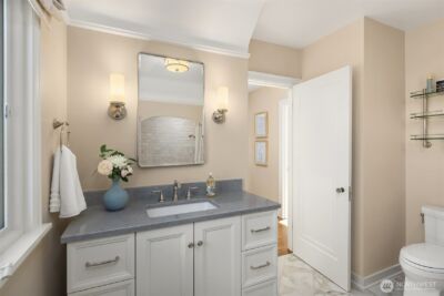 2519 Crestmont Place W, Seattle, WA 98199 - Photo 24