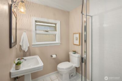 2519 Crestmont Place W, Seattle, WA 98199 - Photo 36