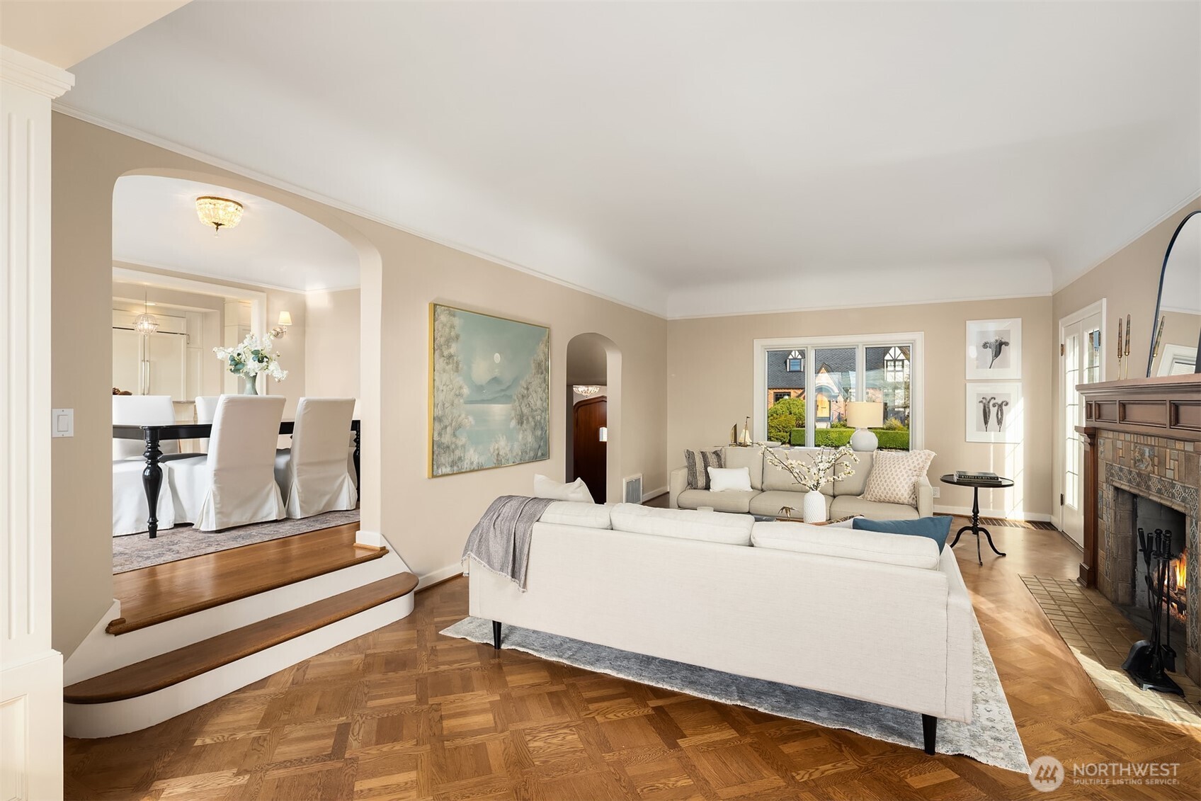 2519 Crestmont Place W, Seattle, WA 98199