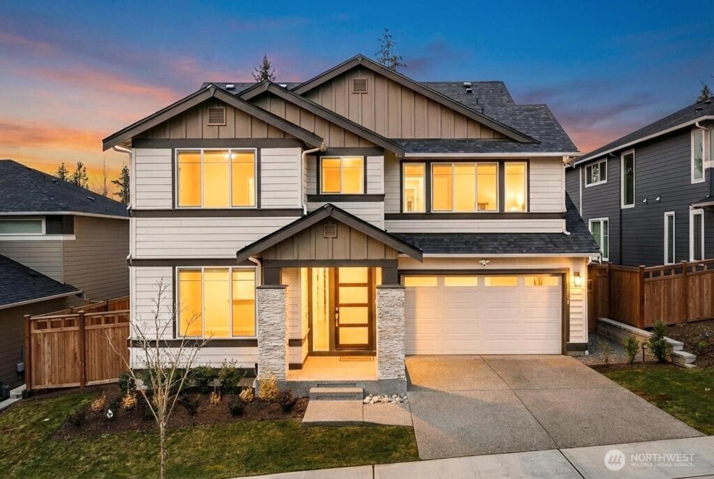 20308 SE 266th Street , Covington, WA 98042-6221