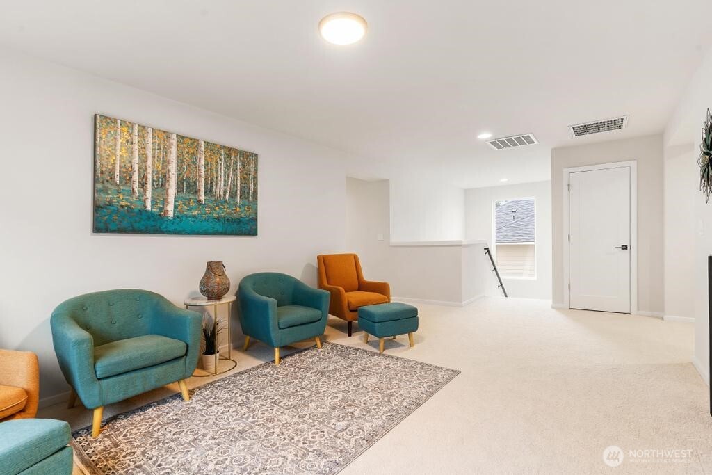 20308 SE 266th Street , Covington, WA 98042-6221