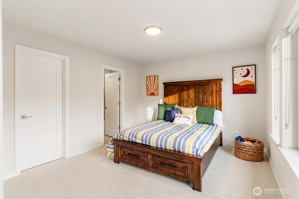 20308 SE 266th Street , Covington, WA 98042-6221