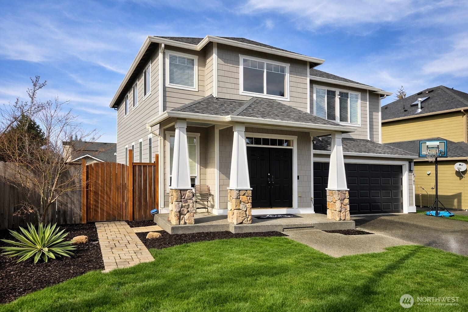 6107 Olive Avenue SE, Auburn, WA 98092