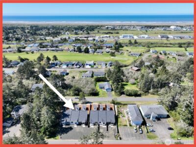 609 Sunset Avenue NE, Ocean Shores, WA 98569 - Photo 2