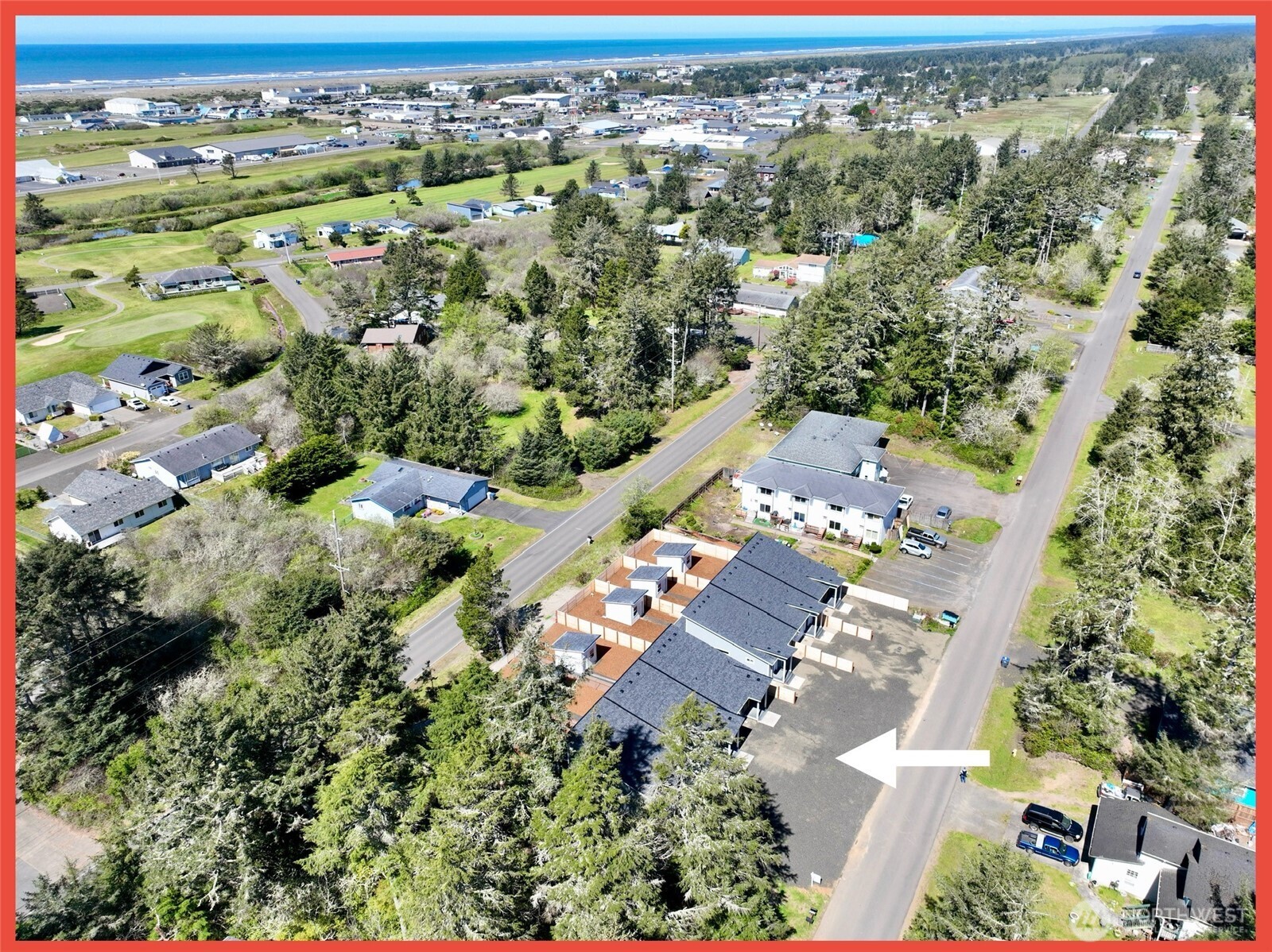 609 Sunset Avenue NE, Ocean Shores, WA 98569