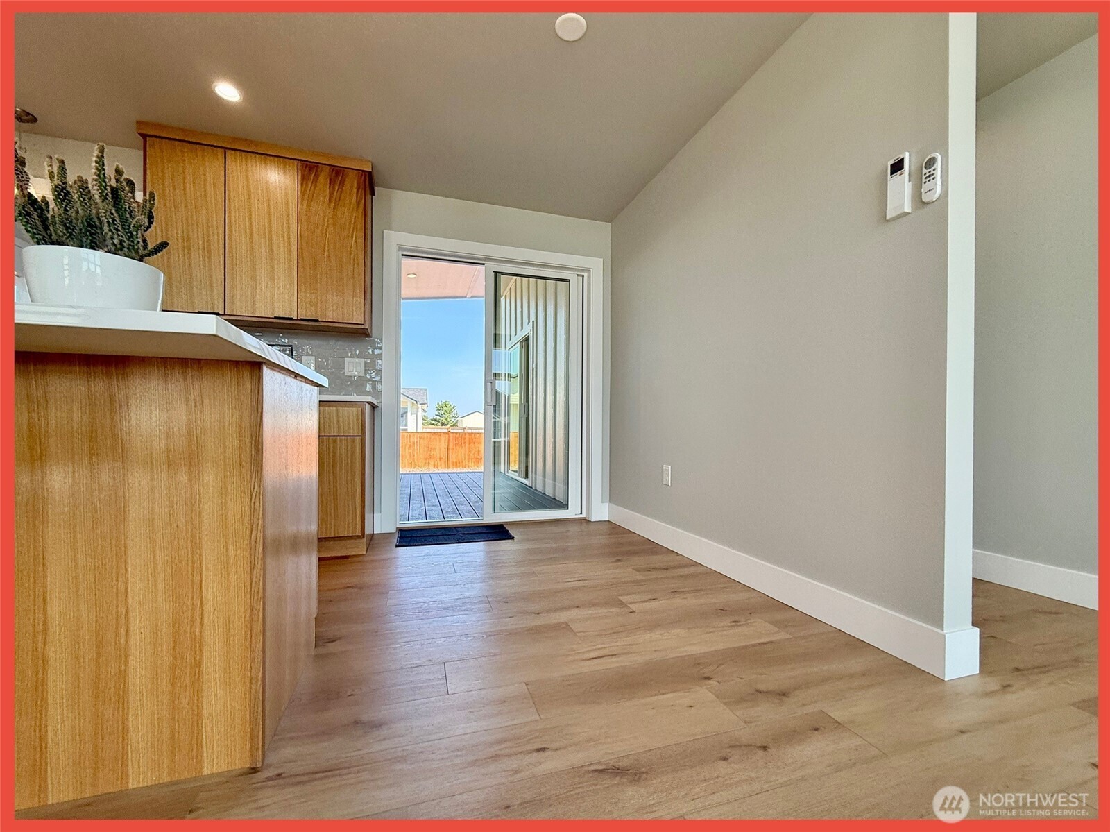 455 N Portal Loop SW, Ocean Shores, WA 98569