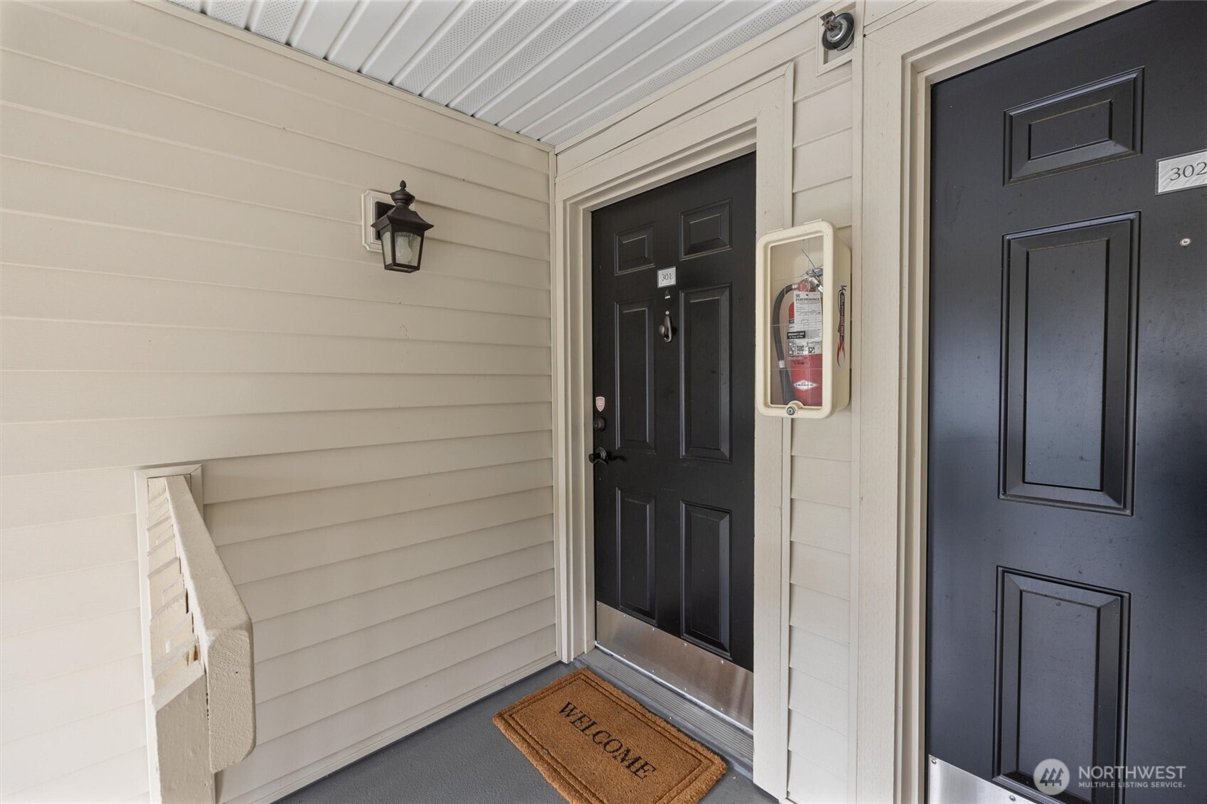 12404 E Gibson Road #H301, Everett, WA 98204