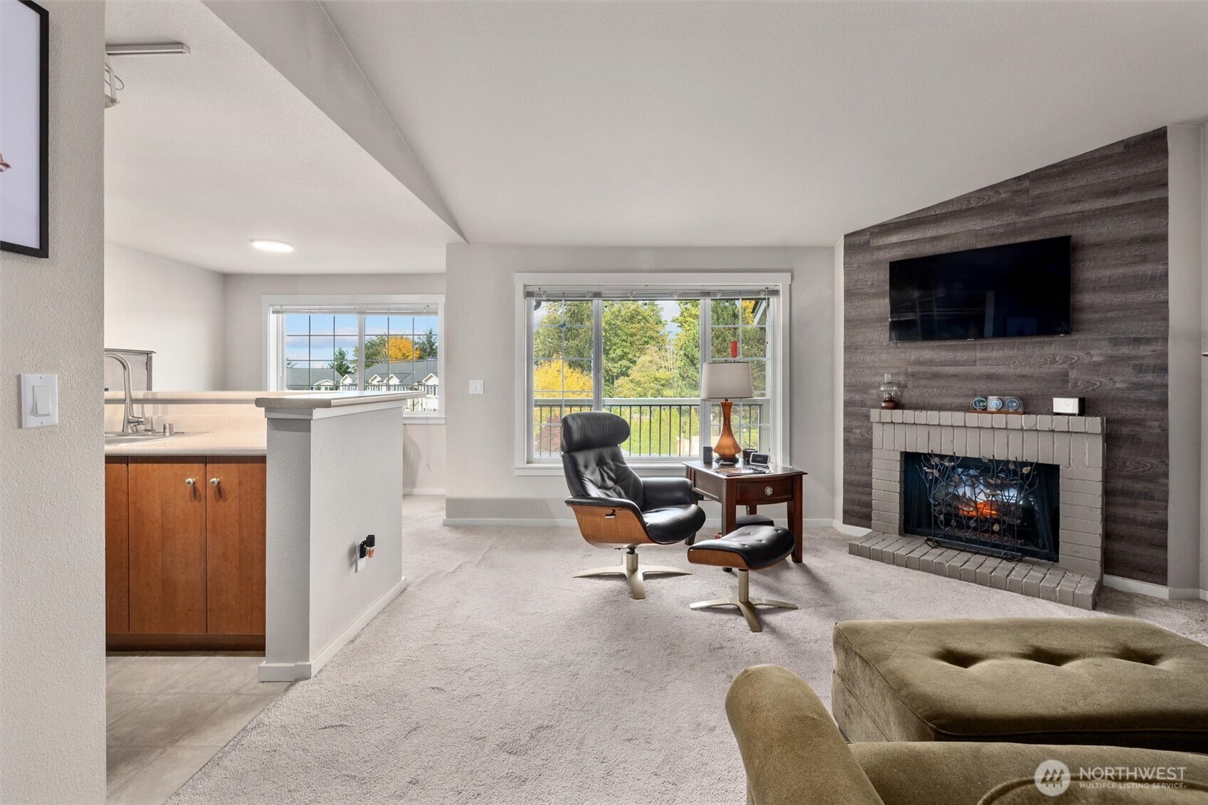 12404 E Gibson Road #H301, Everett, WA 98204