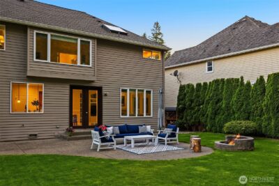 26734 SE 9th Way , Sammamish, WA 98075 - Photo 2