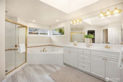 26734 SE 9th Way , Sammamish, WA 98075 - Photo 22