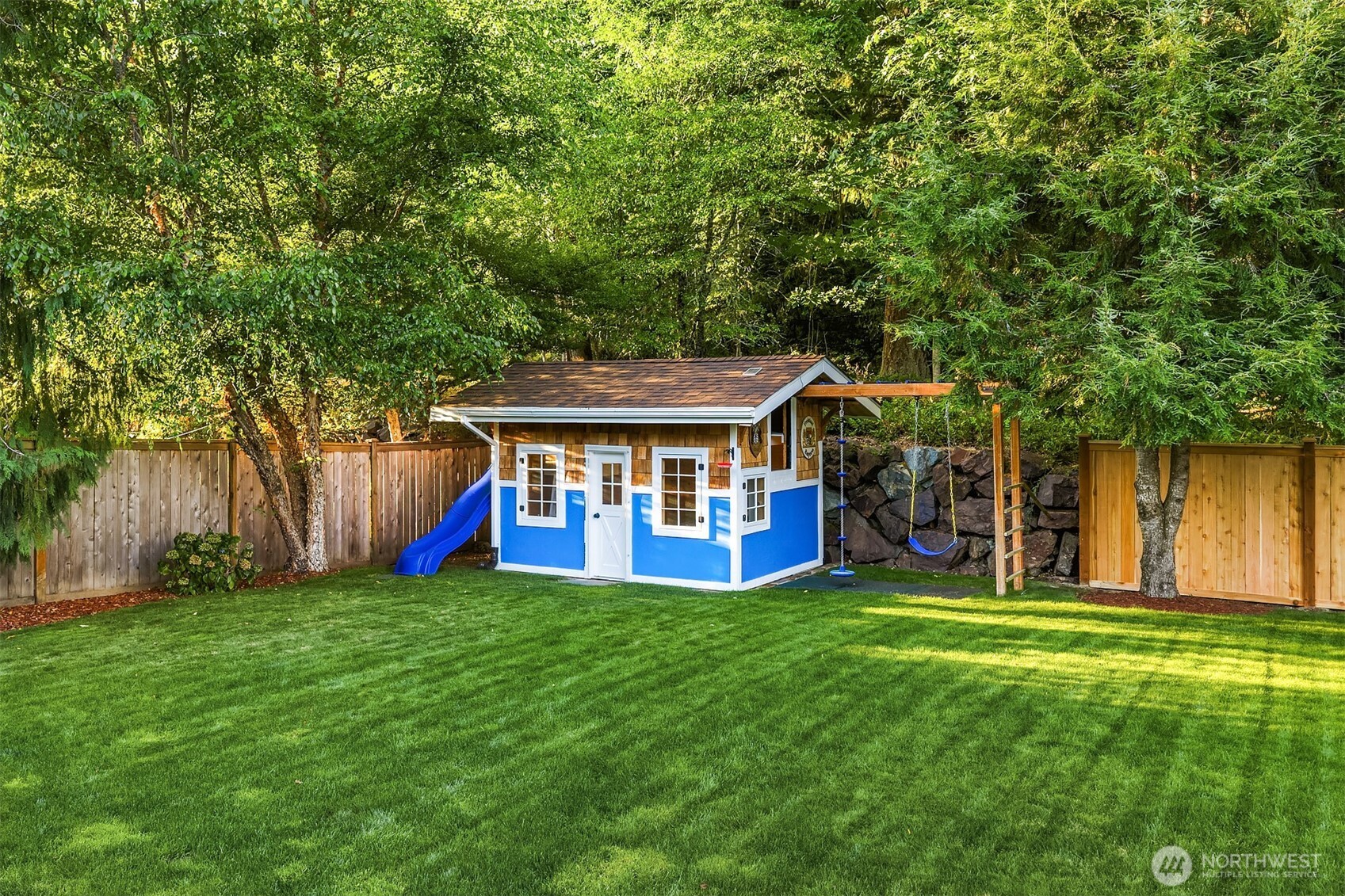 26734 SE 9th Way , Sammamish, WA 98075
