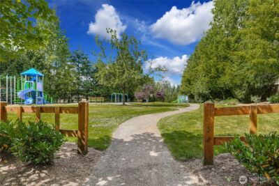 26734 SE 9th Way , Sammamish, WA 98075 - Photo 37