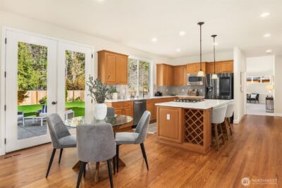 26734 SE 9th Way , Sammamish, WA 98075 - Photo 9