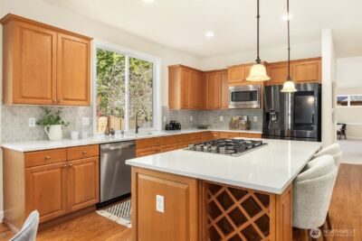 26734 SE 9th Way , Sammamish, WA 98075 - Photo 10