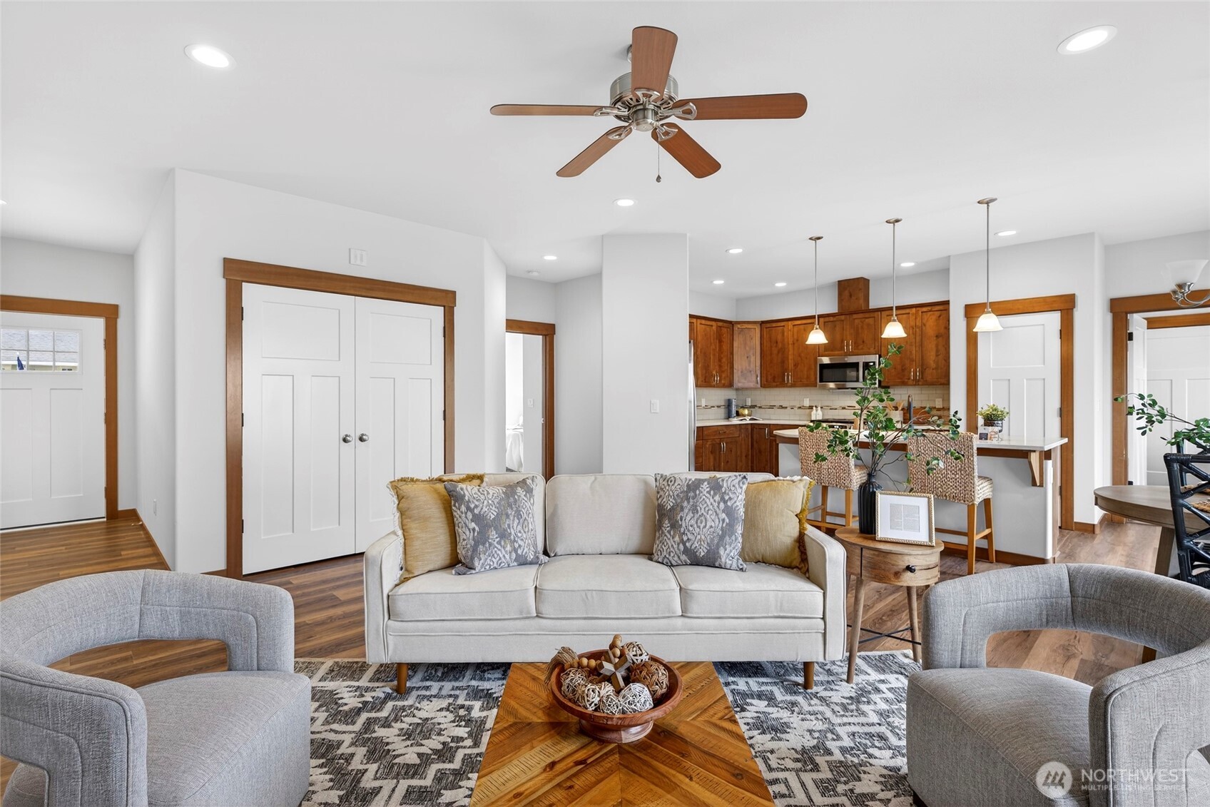 1806 40th Court , Anacortes, WA 98221