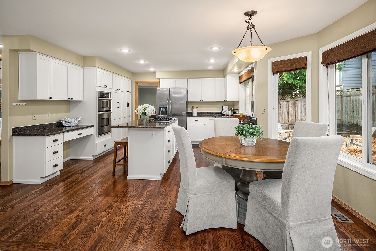 4662 244th Place SE, Sammamish, WA 98029