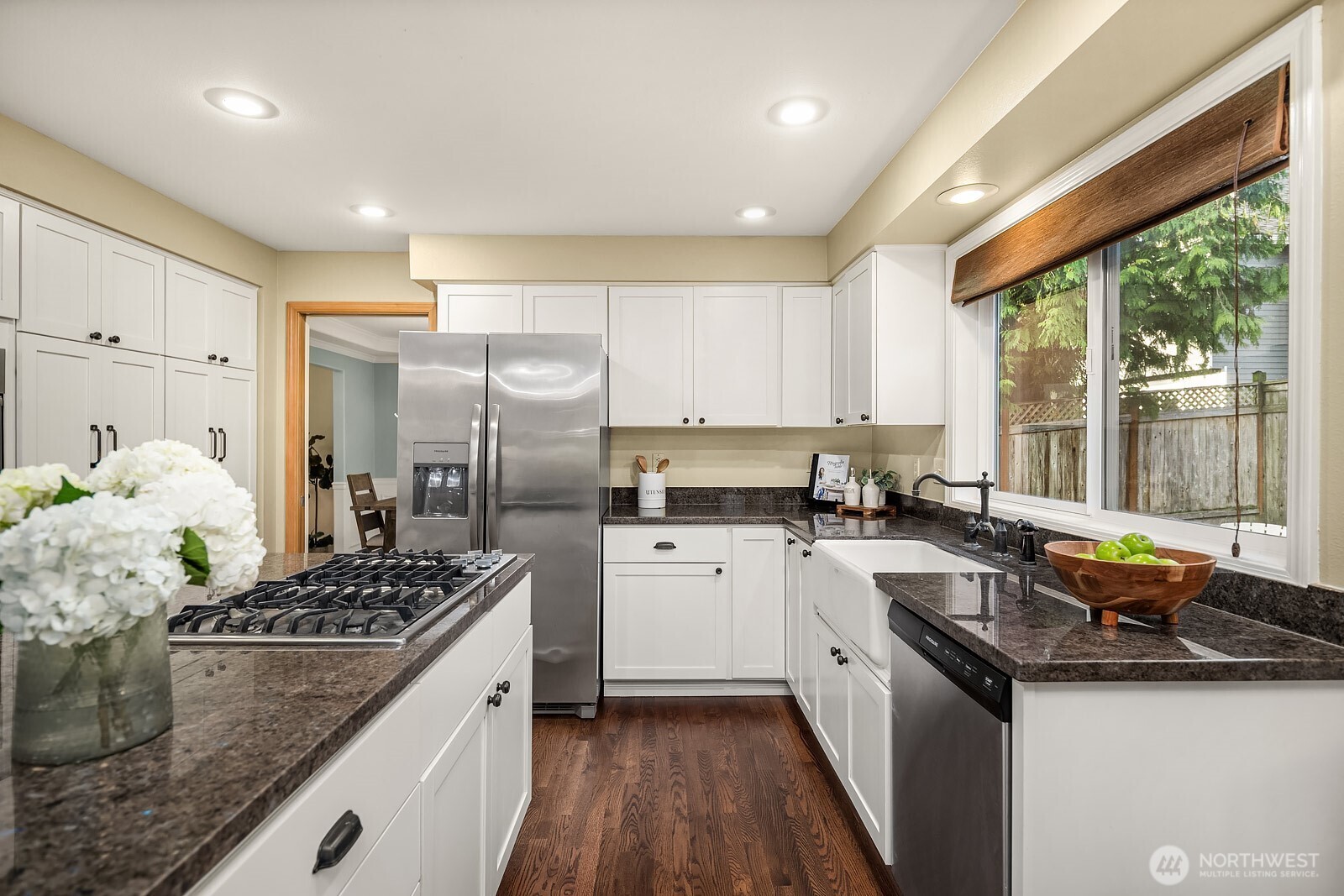 4662 244th Place SE, Sammamish, WA 98029