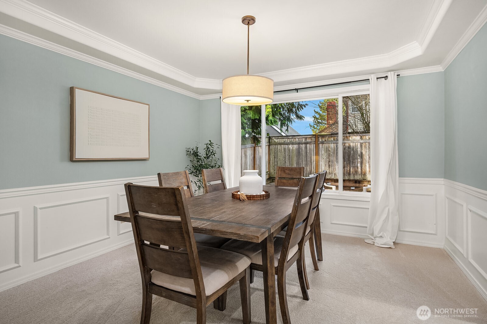 4662 244th Place SE, Sammamish, WA 98029