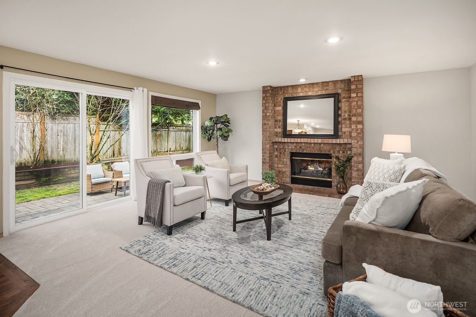 4662 244th Place SE, Sammamish, WA 98029