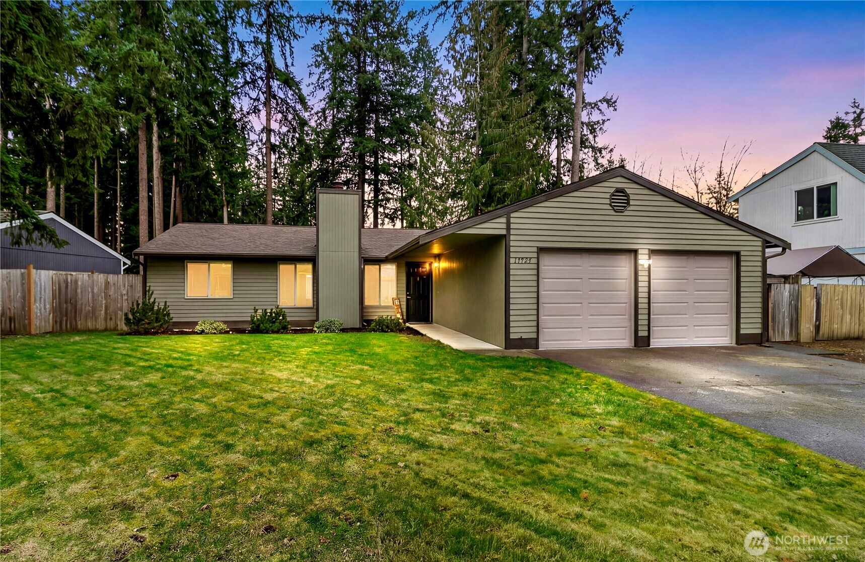 19709 SE 266th Place , Covington, WA 98042