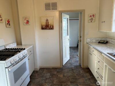 1205 E Maple Street , Bellingham, WA 98225 - Photo 12