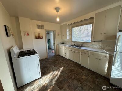 1205 E Maple Street , Bellingham, WA 98225 - Photo 13