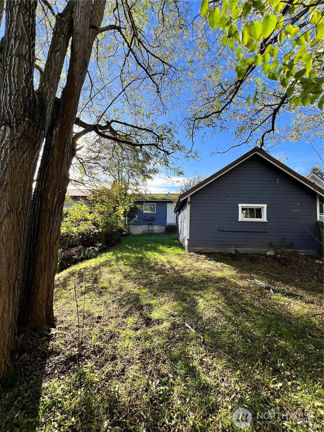 1205 E Maple Street , Bellingham, WA 98225