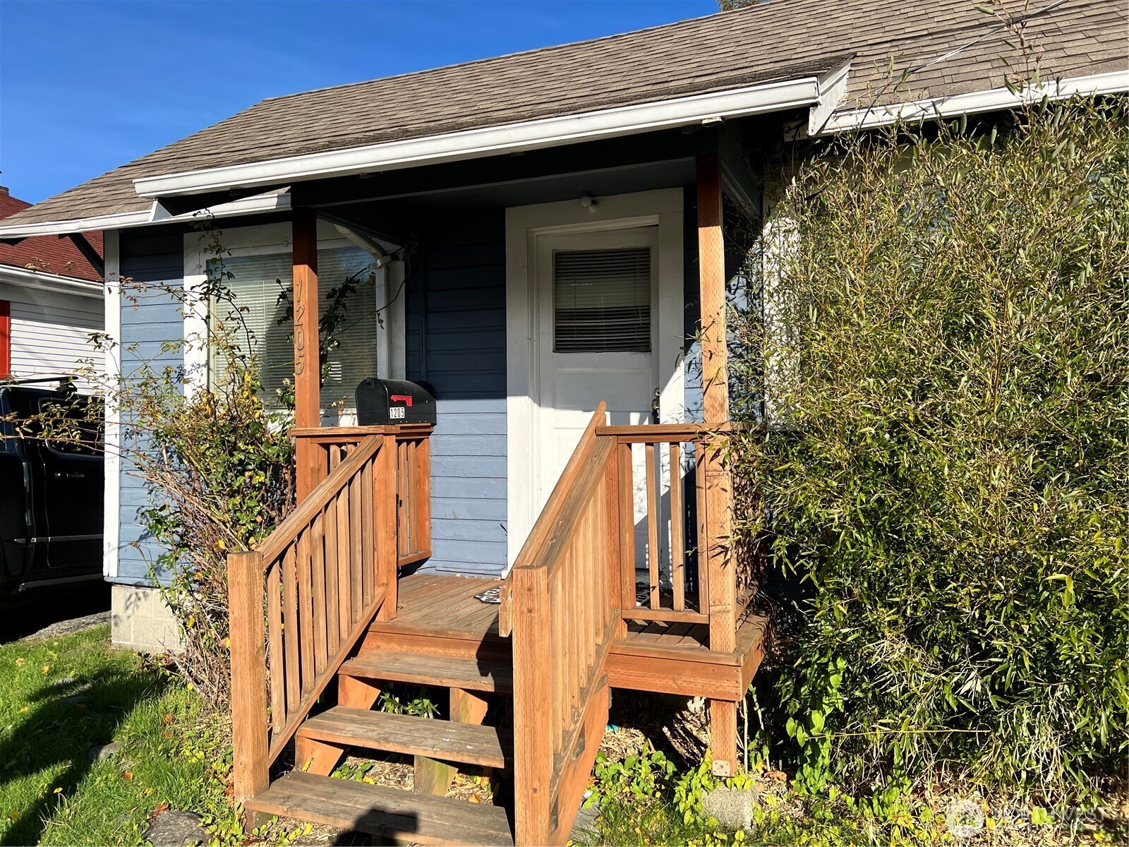 1205 E Maple Street , Bellingham, WA 98225