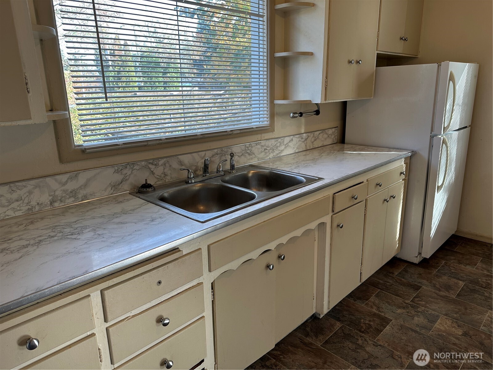 1205 E Maple Street , Bellingham, WA 98225