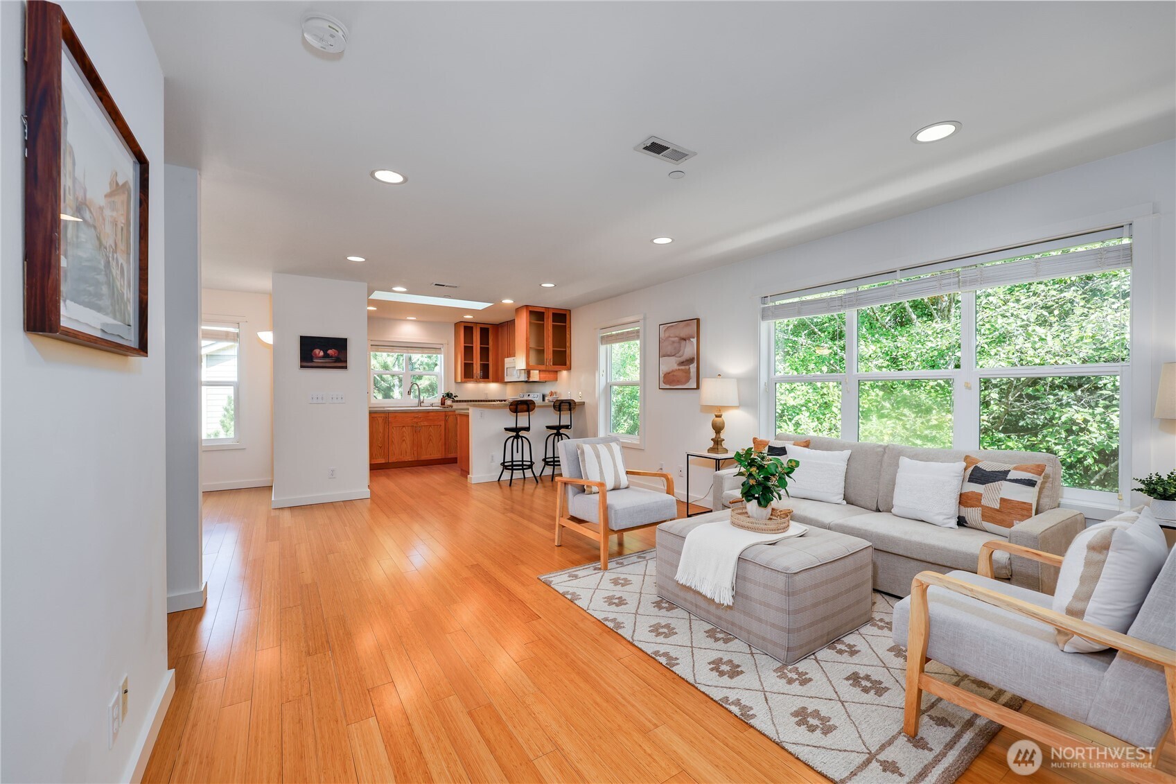 7761 Beacon Place NE #103, Bremerton, WA 98311