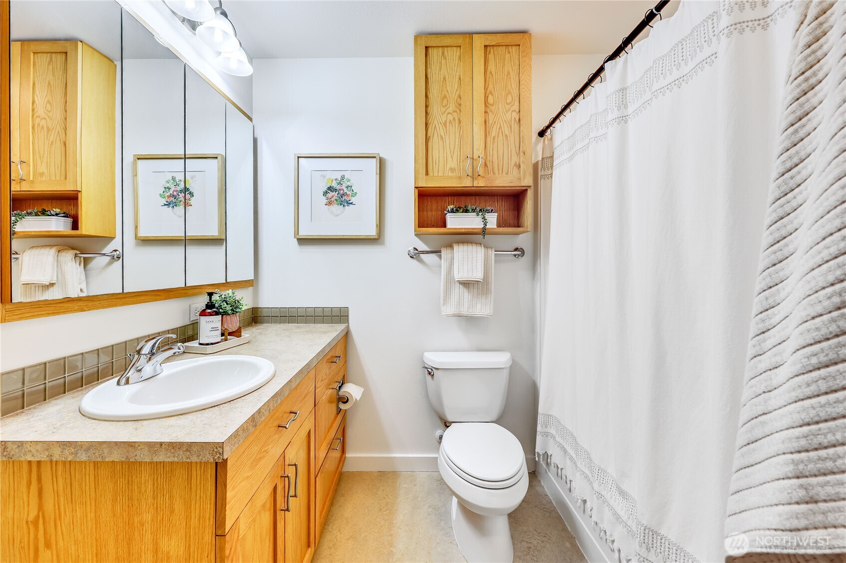 7761 Beacon Place NE #103, Bremerton, WA 98311